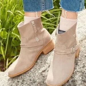 Sperry Tan Ankle Boots for Women